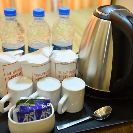 Signature Inn Chikmagalūr Екстериор снимка